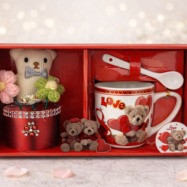 Love Temalı Ayıcık Figürlü Kupa ve Dekoratif Hediye Seti AT-1914