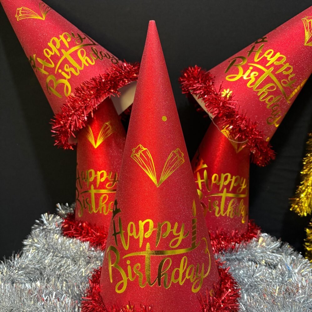 Simli Mat Kırmızı Happy Birthday Parti Şapkası 35 cm 6'lı Set Tüylü Doğum Günü Süsü Şapka| ENG-602 |