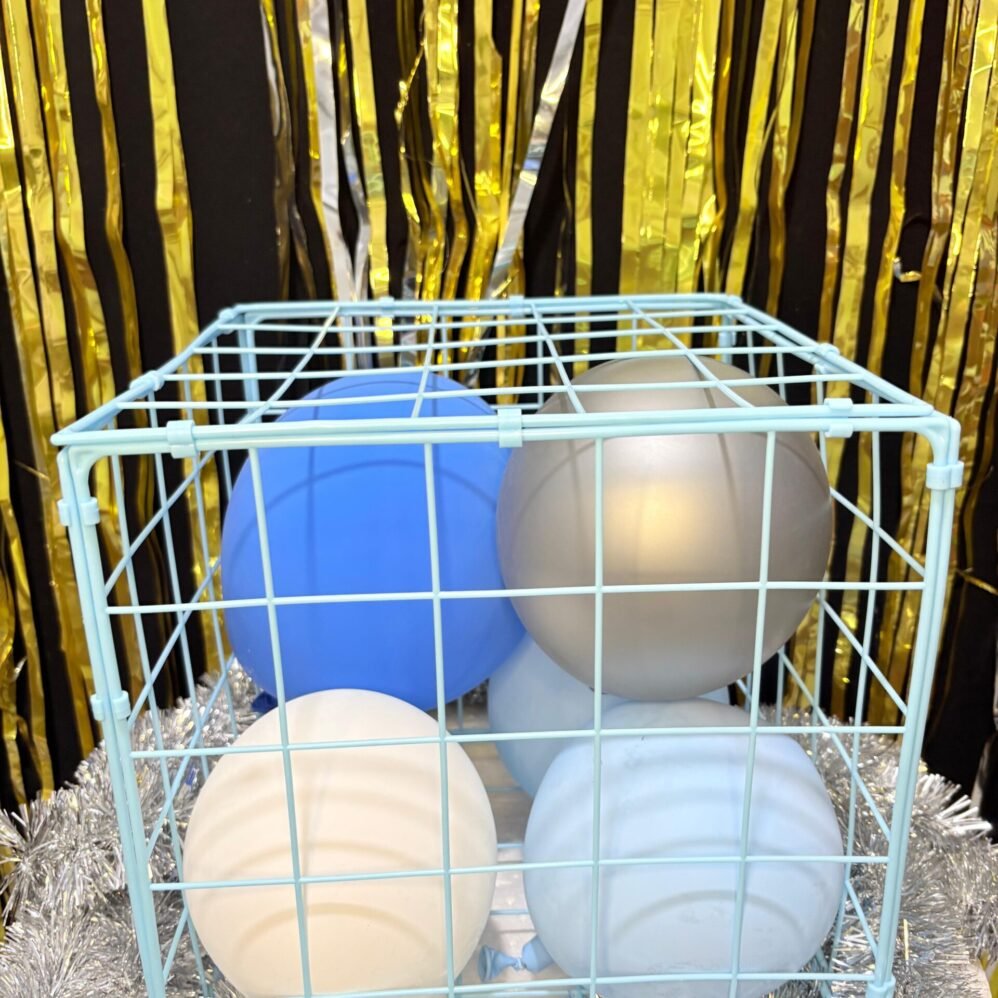 Mavi Plastik Dekoratif Kutu – Balonlar Hariçtir (Sadece Kutu Satılır)